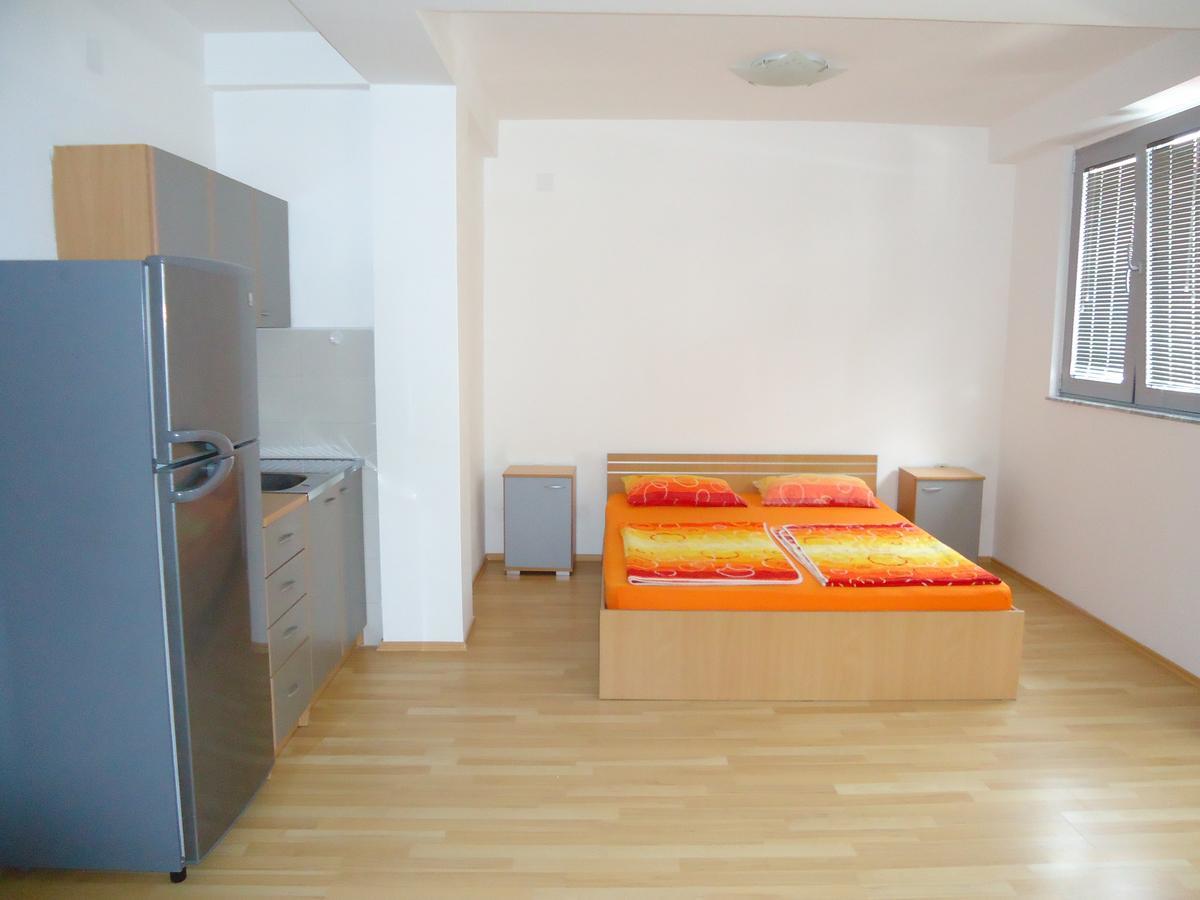 Apartments Stefanel Ohrid For Family And Couples Only Bagian luar foto